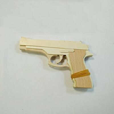 Malá dřevěná pistol na gumičky 20cm Petr