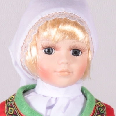 Porcelánová panenka Helenka 30 cm v lidovém kroji - 2